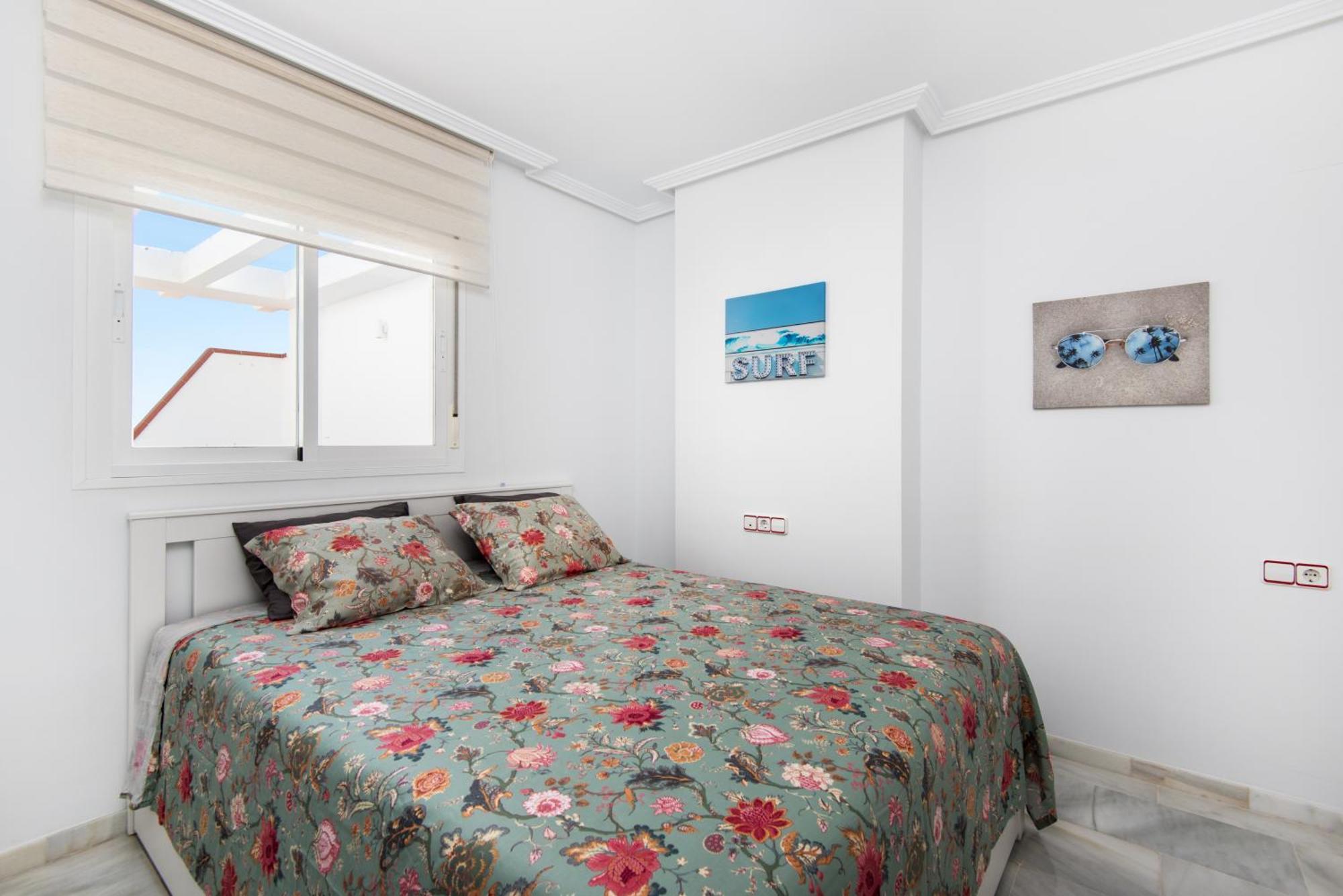 Sea View And 350M To The Beach Торремолинос Экстерьер фото