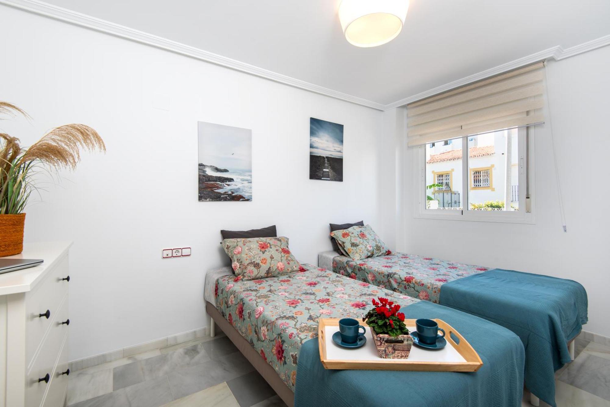 Sea View And 350M To The Beach Торремолинос Экстерьер фото
